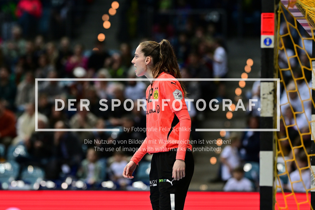 Handball I Frauen I Saison 2024-2025 I 1. HBF I 11. Spieltag I VfL Oldenburg - Borussia Dortmund I 052151 | Der Sportfotograf. - Realisiert mit Pictrs.com