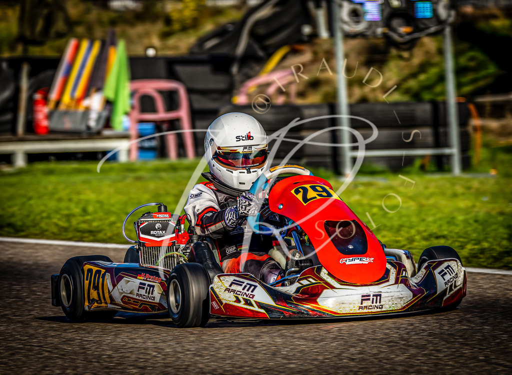 F86B9FEA-7552-46B5-866C-7F4C1EC31AB7 | traudl_s_fotos