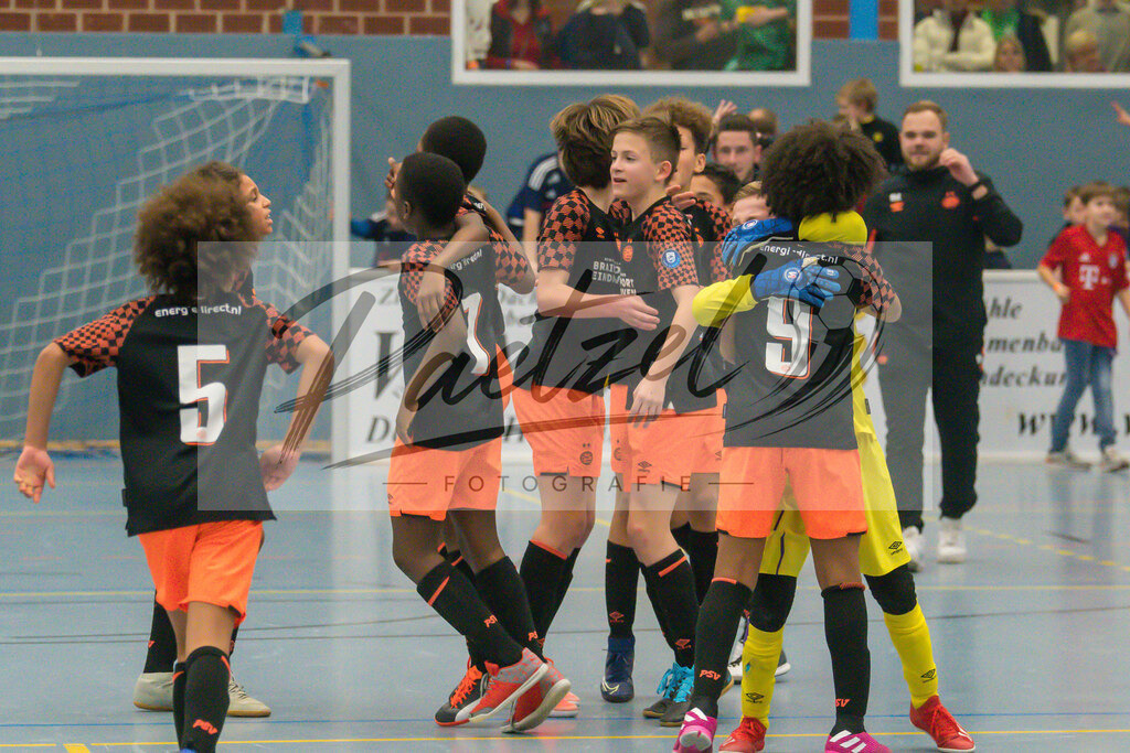 20200118_U12VGH_0346 | Fußball, D-Jugend:   beim VGH U12-Cup am 18.01.2020 in der Waldsporthalle Schledehausen in Schledehausen, Deutschland.(Foto von Nico Paetzel) - Realisiert mit Pictrs.com