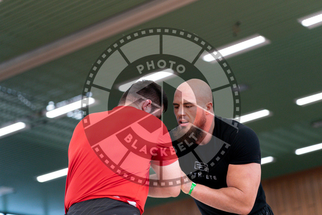 20240915PBB3995 | Athletes compete during the Grappling Industries’ grappling and Brazilian jiu-jitsu competition in Berlin, on September 15, 2024.