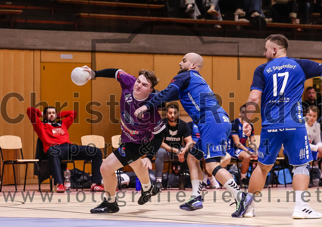 2024-11-09_073_SpVgg_Altenerding_II_gegen_HC_Deggendorf | Erding, Deutschland, 09.11.2024:Handball, Bezirksliga Männer Ost 2024 / 2025, 4. Spieltag, SpVgg Altenerding II gegen HC Deggendorf, Endergebnis: 25:24Foto: Christian Riedel / fotografie-riedel.net