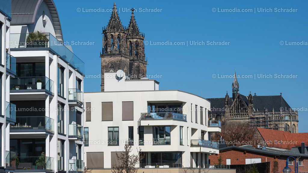 10049-12413 - Magdeburg - Elbufer | Stockfoto und Bilderpool mit Bildmaterial aus Deutschland, dem Harz, Halberstadt, Quedlinburg, Wernigerode und weltweit. Qualitativ hochwertige und professionelle Fotos anschauen und kaufen. - Realisiert mit Pictrs.com