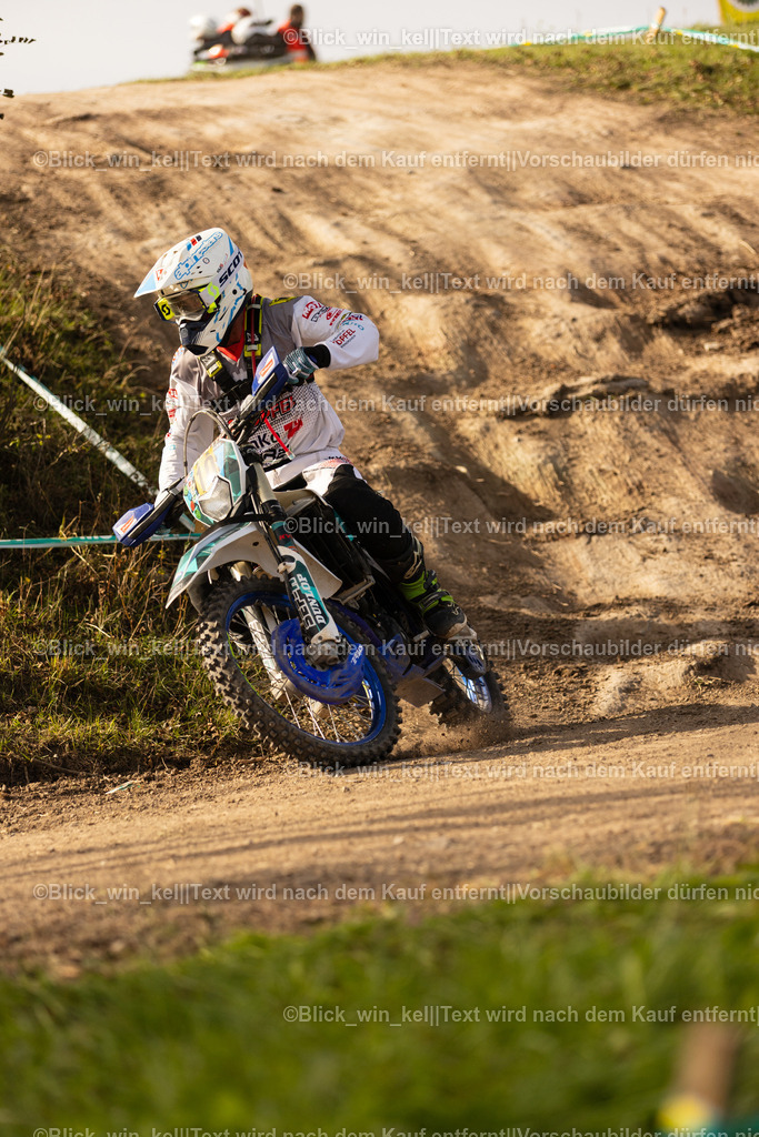 E68A1087 | blick_win_kel