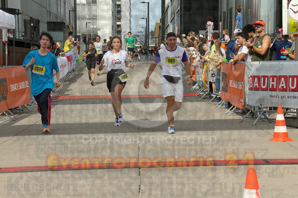 250920_1329_EX1_5008 | Sportfotografie im Rhein-Sieg Kreis, Köln, Bonn, NRW, Rheinland Pfalz, Hessen, etc. Unser Tätigkeitsfeld umfasst den Laufsport vom Volkslauf über den Marathon, Duathlon, Triathon bis zum Ultralauf wie Kölnpfad Ultra oder Schindertrail.