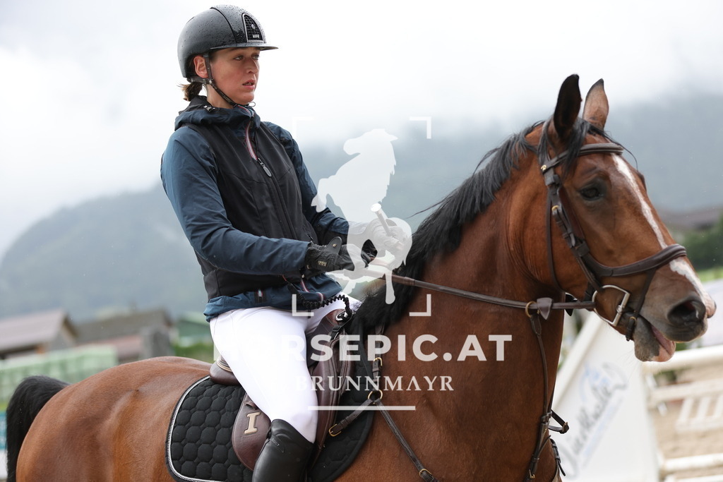 0P6A1743 | Willkommen bei Brunnmayr - Design & Fotografie – Ihrem Spezialisten für Reitturniere und Pferdeveranstaltungen in Oberösterreich, Salzburg und Bayern! Seit über 17 Jahren sind wir leidenschaftlich dabei.