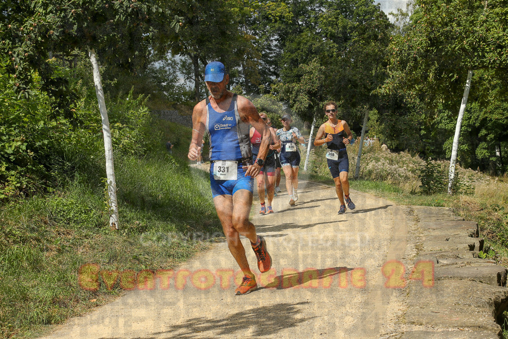 250824_1339_EX1_3118 | Sportfotografie im Rhein-Sieg Kreis, Köln, Bonn, NRW, Rheinland Pfalz, Hessen, etc. Unser Tätigkeitsfeld umfasst den Laufsport vom Volkslauf über den Marathon, Duathlon, Triathon bis zum Ultralauf wie Kölnpfad Ultra oder Schindertrail.