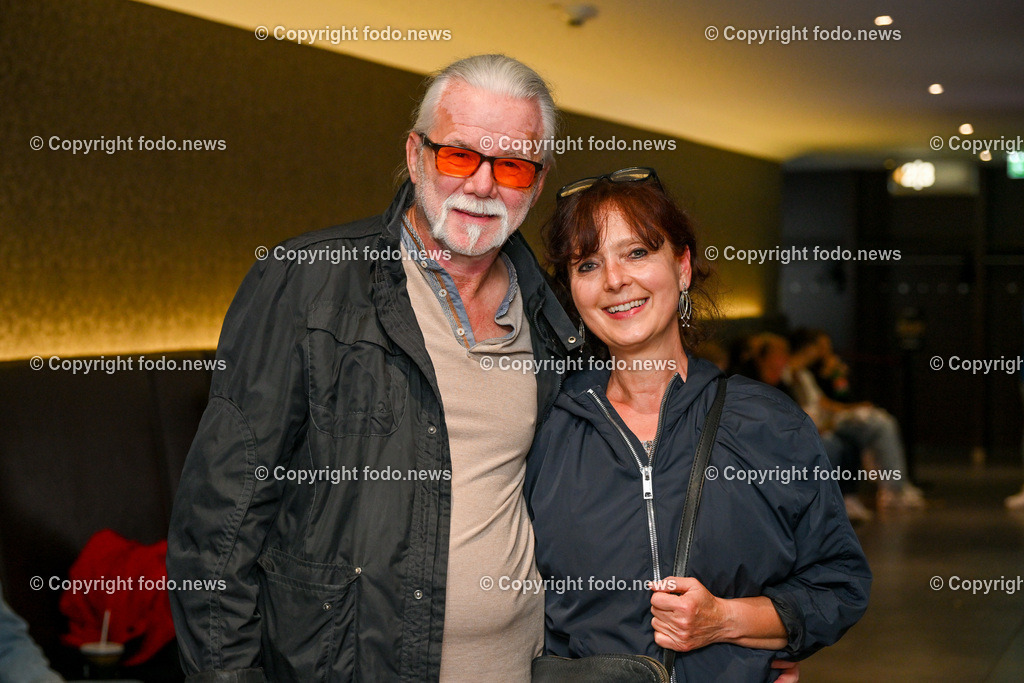 Wels_ Star Movie_ Rehragoutrendezvous_ 09.08.2023-13 | 09.08.2023, Wels, AUT, Star Movie, Kino, Rehragoutrendezvous, Kinopremiere, im Bild Regina und Herbert Penninger