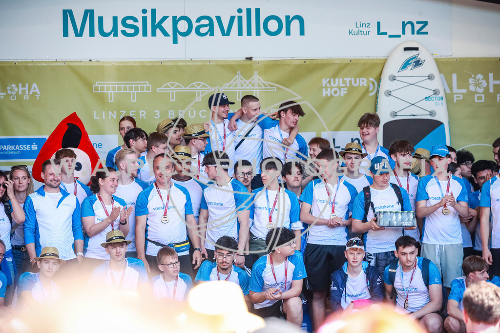 ..... | LINZ,AUSTRIA,27.April 25, Int. 3 Brückenlauf Linz  , Image shows: Photo: WAPICS / Manuel Binder