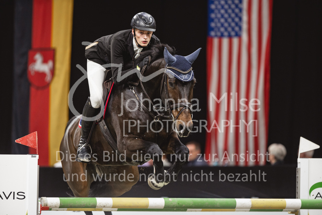 231028_Oldenburg_S1-Spr_Amateure-171 | Deine schönsten Turniermomente als professionelle Fotos! Entdecke hochwertige Pferdesport-Fotografie im Online-Shop. Jetzt Fotos finden & bestellen!