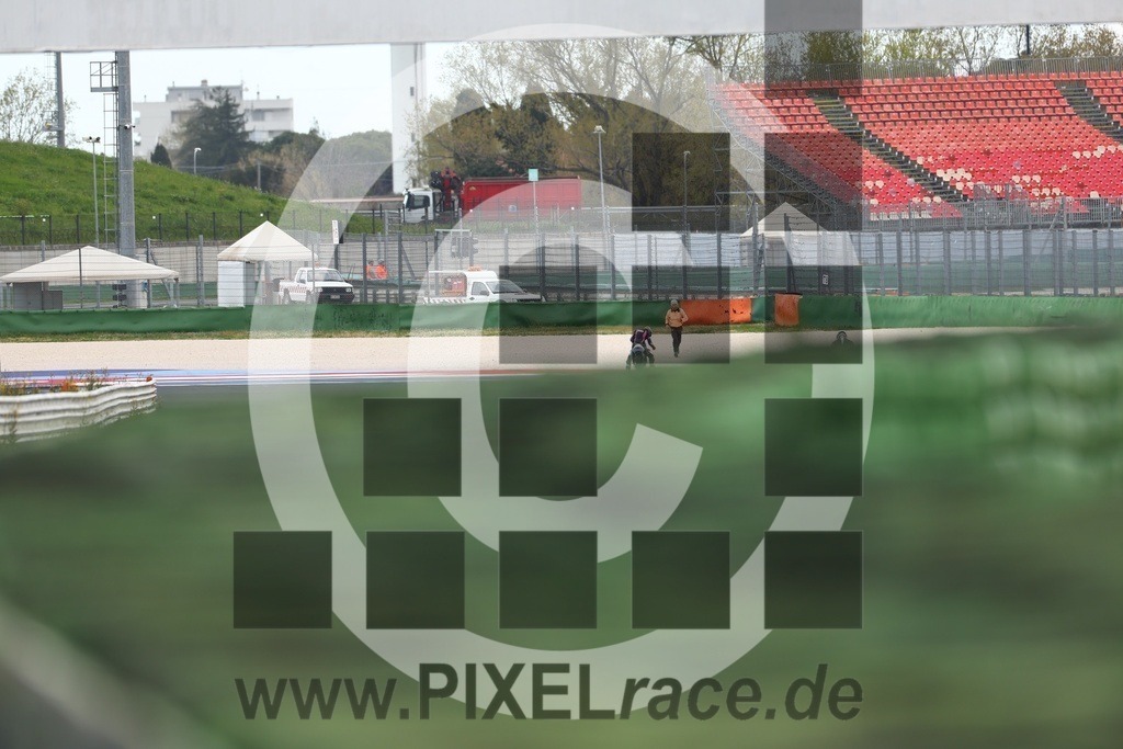 0081-20260331_00417 | Schöne Erinnerungen an spannende Momente - das festzuhalten ist unser Job. PIXELrace.de ist seit 2003 auf den Rennstrecken Europas unterwegs um die Action draußen beim Fahren und die wunderbare Stimmung imm Fahrerlager für euch einzufangen.