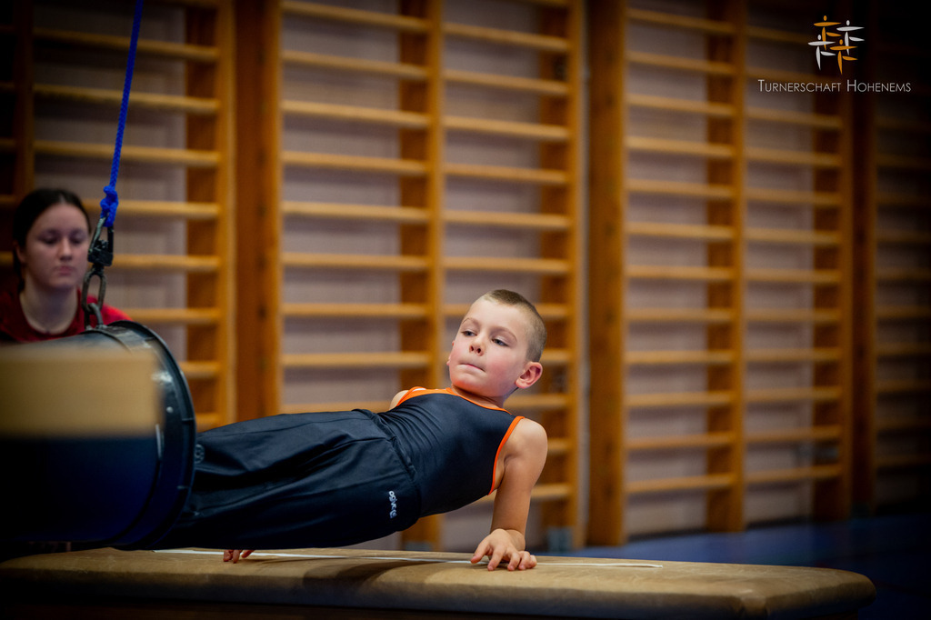 Promo-473 | "Fussifoto.com – Ihr Ansprechpartner für hochwertige Fotografie! Entdecken Sie kreative Bilder und professionelle Dienstleistungen. Kontaktieren Sie uns für Ihre Projekte!"