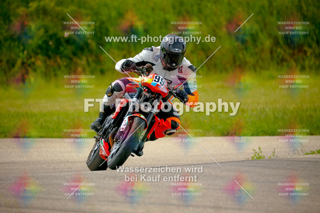 _MOT1173 | Hier findet Ihr Bilder von Touristenfahrten auf der Nürburgring Nordschleife oder von anderen Veranstaltungen die ich besucht habe. Viel Spass beim Durch Schauen 