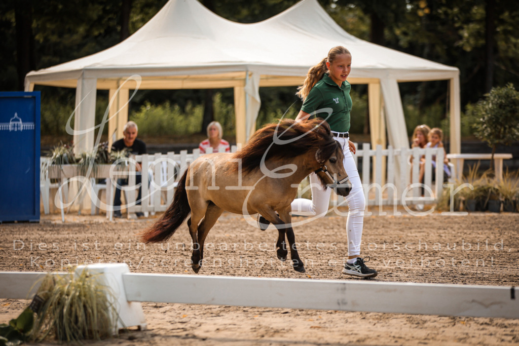 01.So00113 | Leoni Ertmer Photography - Realisiert mit Pictrs.com