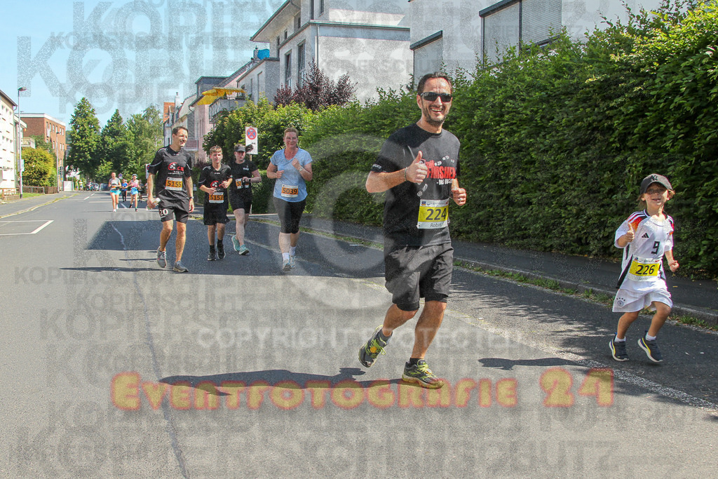 250621_1053_EV4_4642 | Sportfotografie im Rhein-Sieg Kreis, Köln, Bonn, NRW, Rheinland Pfalz, Hessen, etc. Unser Tätigkeitsfeld umfasst den Laufsport vom Volkslauf über den Marathon, Duathlon, Triathon bis zum Ultralauf wie Kölnpfad Ultra oder Schindertrail.