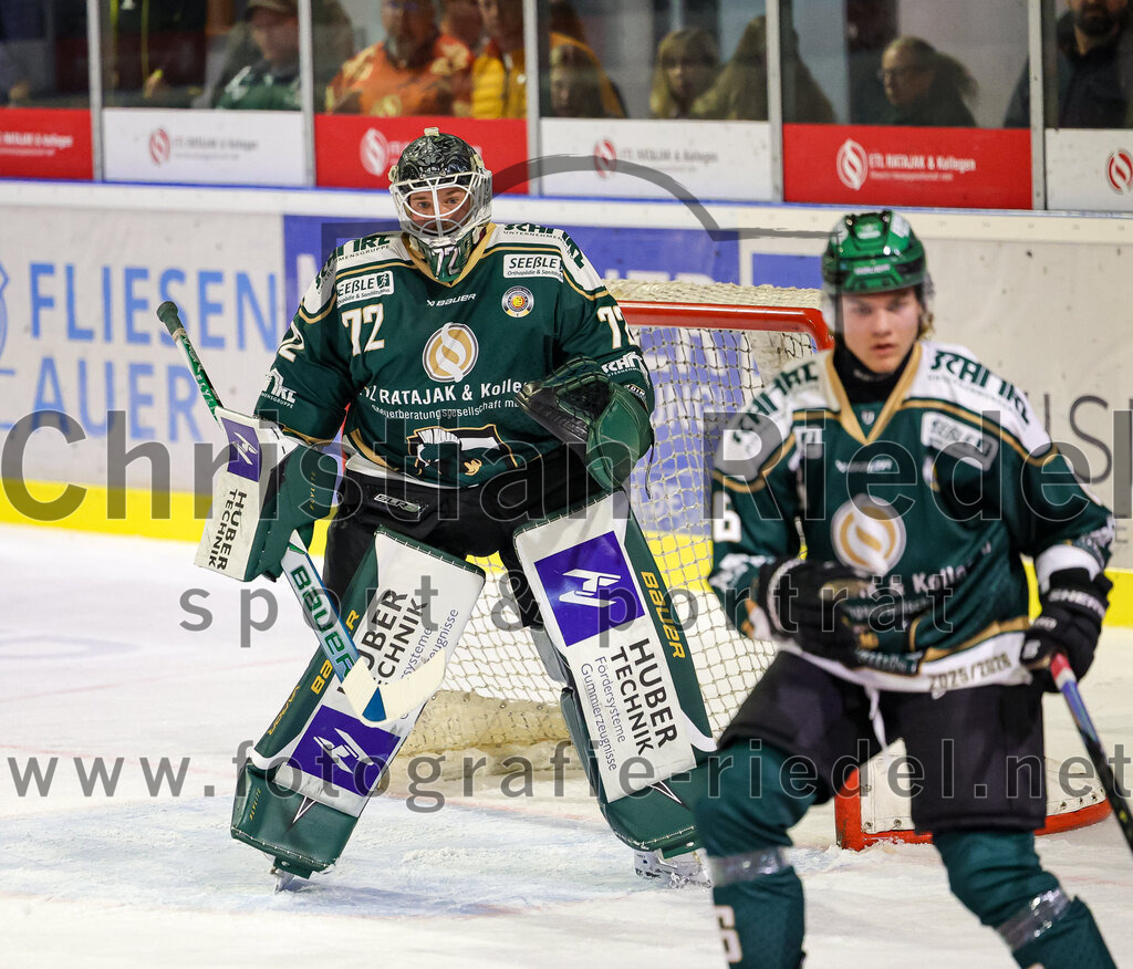2025-09-12_046_TSV_Erding_gegen_EV_Landshut | Erding, Deutschland, 12.09.2025:Eishockey, Oberliga Süd 2025 / 2026, Testspiel, TSV Erding gegen EV Landshut, Endergebnis: 4:6Torwart David Zabolotny (Erding Gladiators, #72)Foto: Christian Riedel / fotografie-riedel.net