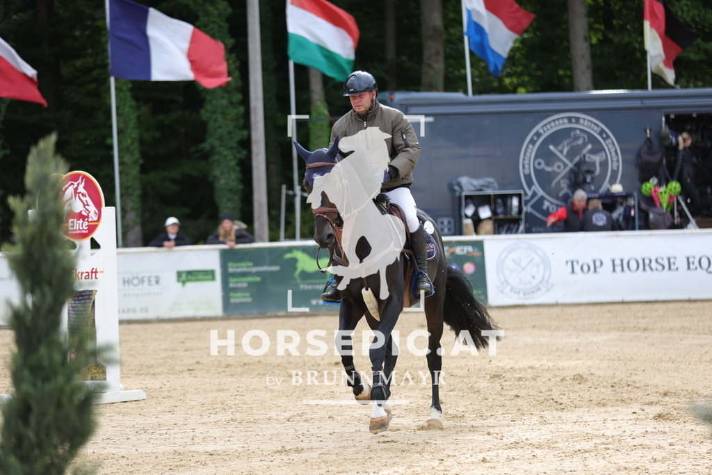 0P6A8626 | Willkommen bei Brunnmayr - Design & Fotografie – Ihrem Spezialisten für Reitturniere und Pferdeveranstaltungen in Oberösterreich, Salzburg und Bayern! Seit über 17 Jahren sind wir leidenschaftlich dabei.