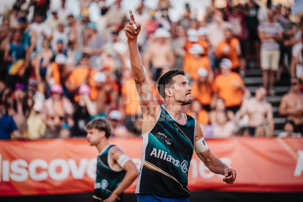 Beachvolleyball | Männer | Allianz German Beach Tour 2025 | Tourstop München | 05.07.2025 | David Poniewaz jubelt
