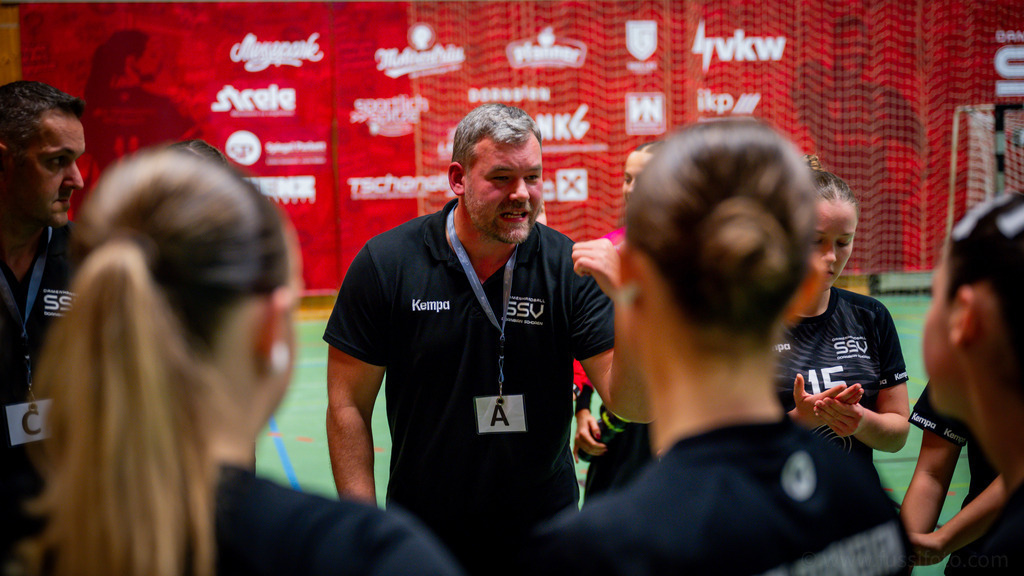 2024-09-28-ssv-st.pölten-U18-230 | "Fussifoto.com – Ihr Ansprechpartner für hochwertige Fotografie! Entdecken Sie kreative Bilder und professionelle Dienstleistungen. Kontaktieren Sie uns für Ihre Projekte!"