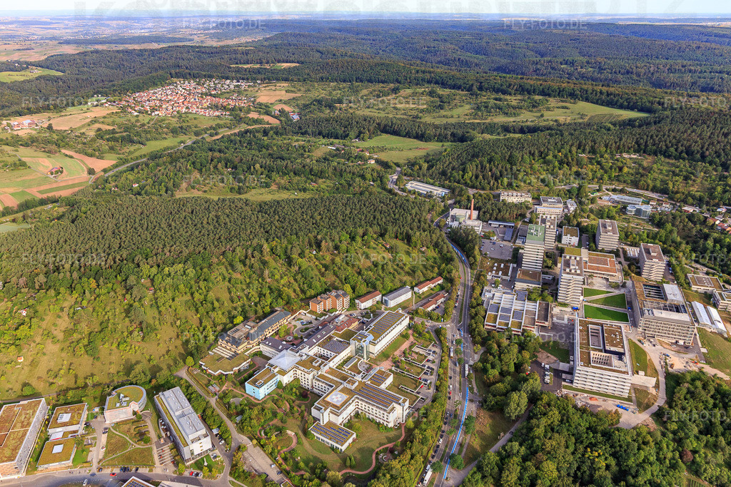 BG Unfallklinik Tübingen https://www.bgu-tuebingen.de/behandlungsspektrum/notaufnahme/ | Luftbild: BG Unfallklinik Tübingen https://www.bgu-tuebingen.de/behandlungsspektrum/notaufnahme/ in Tübingen im Bundesland Baden-Württemberg in Deutschland. Foto: IMG_008564.jpg vom 27.08.2020 durch Werner Riehm/FLY-FOTO.de - Realisiert mit Pictrs.com