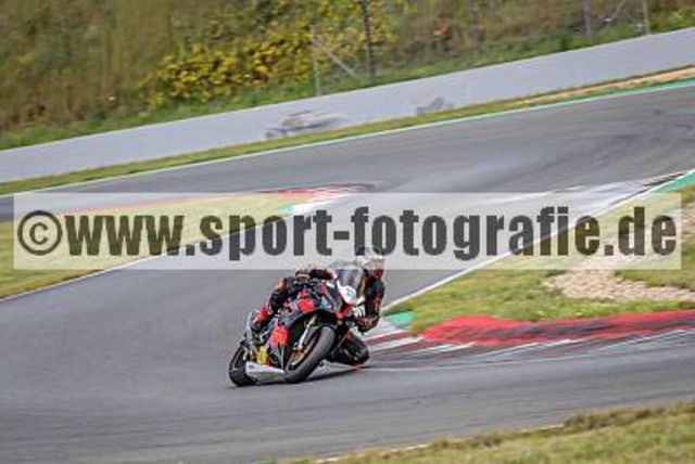 spof2397 | Professionelle Fotos von Sportveranstaltungen, aber auch Hochzeiten und anderen Events. - Realisiert mit Pictrs.com