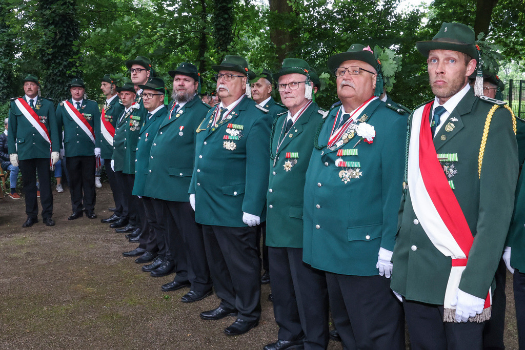 top-top.de 240531-087 | Foto, Video, Fotografie, Videografie, Fotobox, DJ, Discjockey, Musik, Musikbox, Veranstaltung, Photobooth, Amazon, Ebay, Buchtipp, Bestseller, Autor, Verlag, Buch, Wesel, Hamminkeln, NRW, Dinslaken, Rees, Drohne, Hochzeit, Party, Fotobox, Wesel, Fotograf