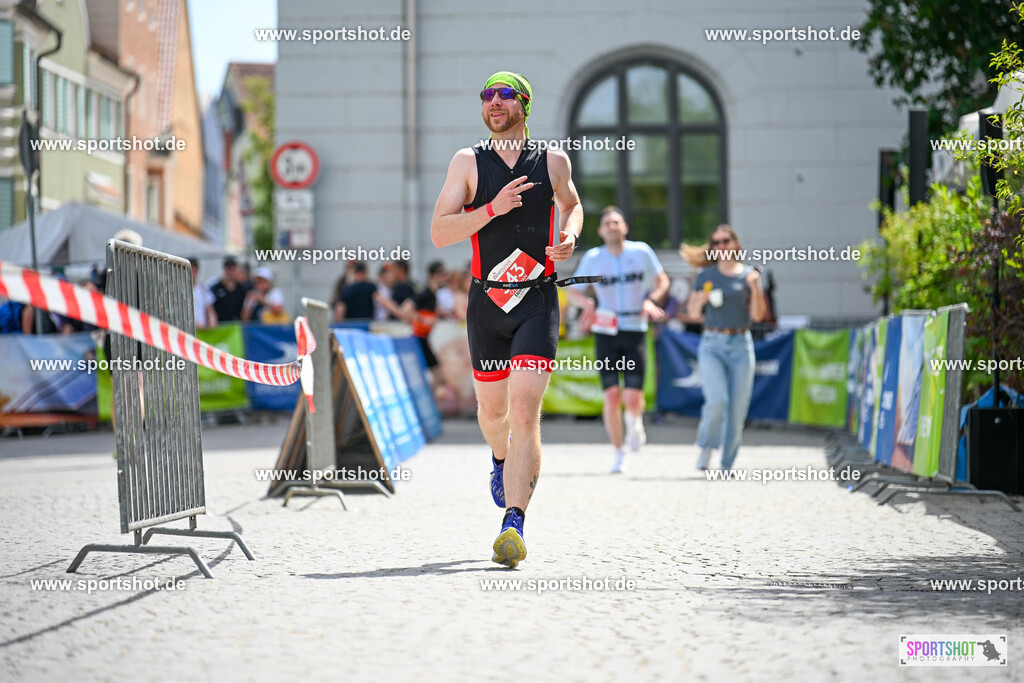SZI_9155 | Stadttriathlon Erding 2025. #yourpictrs #sportshot_your_pictrs @Sportshotphotography #stadttriathlonerding Copyright: www.sportshot.de