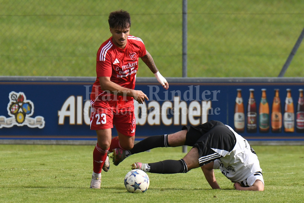 TSV Seebach : SC Luhe-Wildenau | Patryk Richert (TSV Seebach #23) - Realisiert mit Pictrs.com