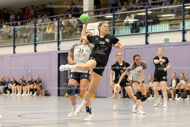 Handball I Frauen I Saison 2025-2026 I Verbandsliga I Entscheidungsspiele I HSG Gettorf-Osdorf - HSG Kalkberg 06 100 | Nina Wölki (39, HSG Gettorf/Osdorf) - Realisiert mit Pictrs.com