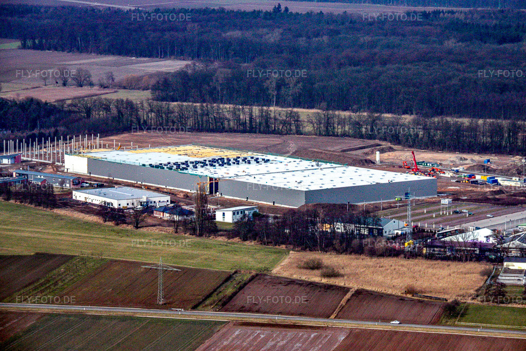 Luftbild: Neubau einer Logistikhalle im Gewerbegebiet Am Horst im Ortsteil Minderslachen in Kandel im Bundesland Rheinland-Pfalz in Deutschland. Foto: IMG_16795.jpg vom 15.02.2009 durch Werner Riehm/FLY-FOTO.de