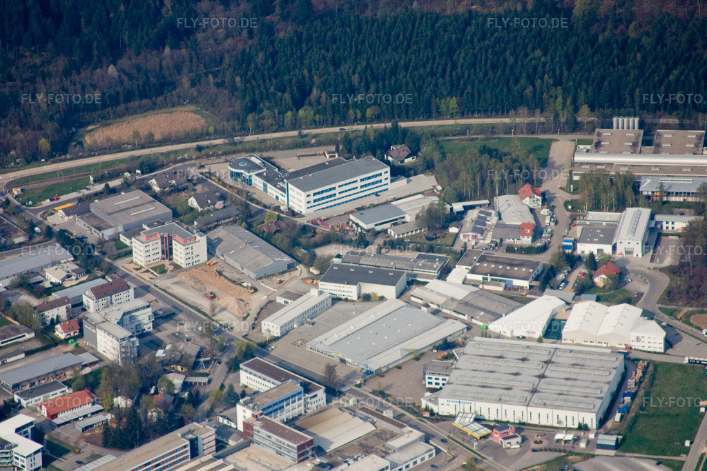 Luftbild: Ittersbach, Industriegebiet im Ortsteil Im Stockmädle in Karlsbad im Bundesland Baden-Württemberg in Deutschland. Foto: IMG_17712.jpg vom 12.04.2009 durch Werner Riehm/FLY-FOTO.de