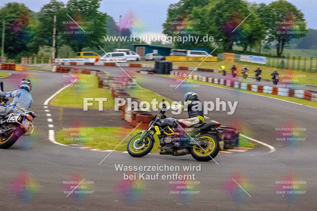 OBK-5464 | Hier findet Ihr Bilder von Touristenfahrten auf der Nürburgring Nordschleife oder von anderen Veranstaltungen die ich besucht habe. Viel Spass beim Durch Schauen 