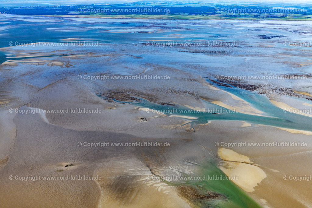 Wracks_Wattenmeer_Aussenweser_ELS_2695140918 | WURSTER NORDSEEKüSTE 14.09.2018 Wattenmeer der Wurster Nordseeküste mit eingeschlossenen Schiffswrack in der Außenweser im Bundesland Niedersachsen, Deutschland. // Wadden sea of the Wurster North Sea coast with enclosed shipwreck in the state of Lower Saxony, Germany. Foto: Martin Elsen