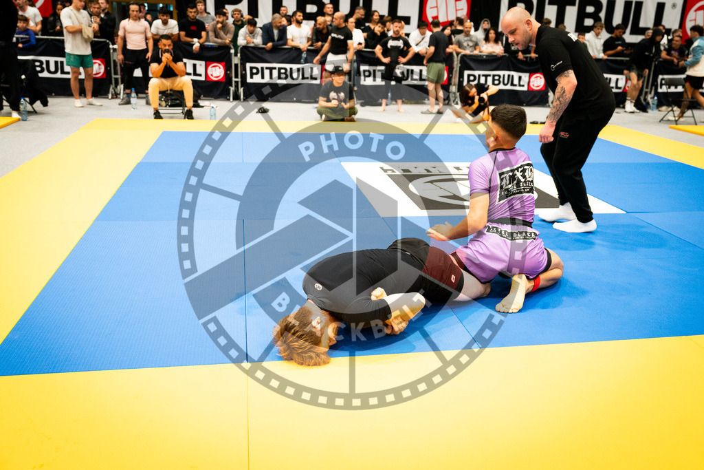 20250906PBB0144 | Fighters compete during the ADCC European Trials  competition in Warsaw, Poland, on September 6, 2025.