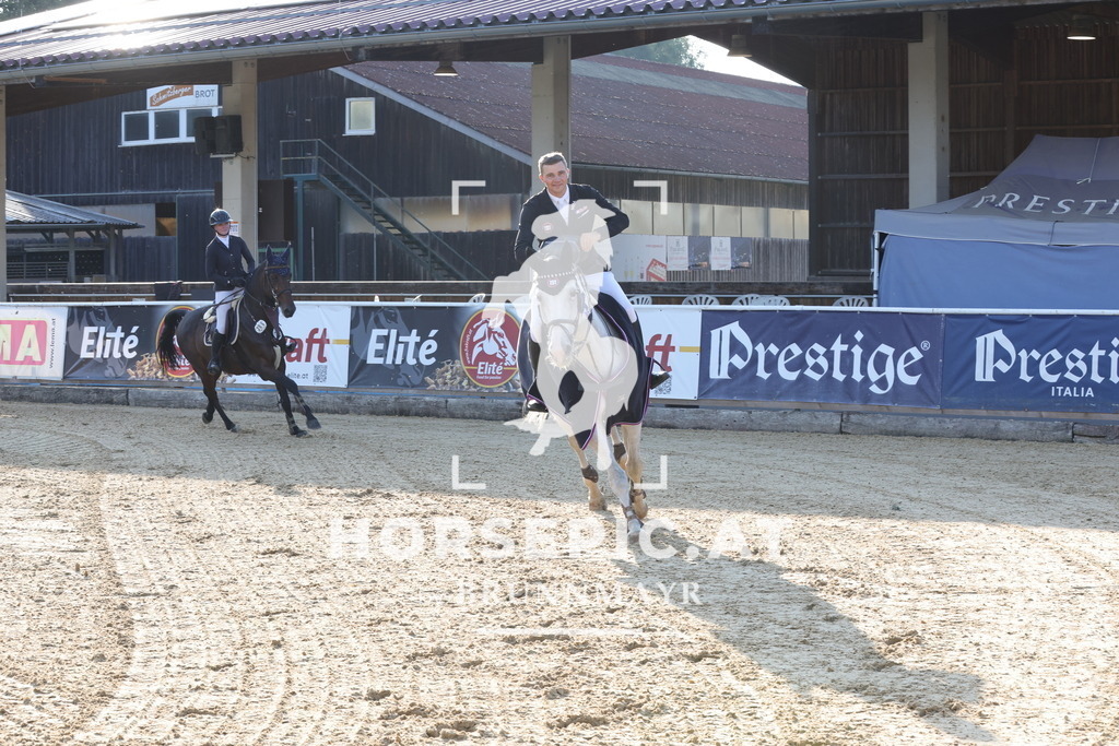 0P6A8369 | Willkommen bei Brunnmayr - Design & Fotografie – Ihrem Spezialisten für Reitturniere und Pferdeveranstaltungen in Oberösterreich, Salzburg und Bayern! Seit über 17 Jahren sind wir leidenschaftlich dabei.