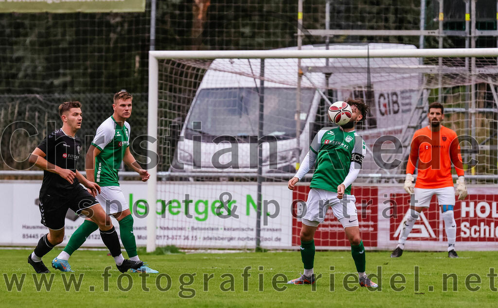 2023-08-09_061_FC_Schwaig_gegen_TuS_Geretsried | Deutschland, 09.08.2023:
Fußball, Landesliga Südost 2023 / 2024, 5. Spieltag, FC Schwaig gegen TuS Geretsried, Endergebnis: 4:1

Foto: Christian Riedel / fotografie-riedel.netOberding, 

Foto: Christian Riedel / fotografie-riedel.net