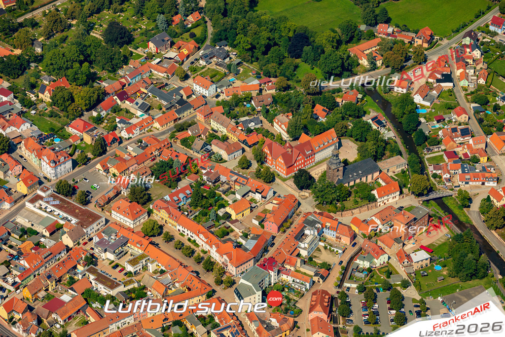 Schöne Luftaufnahme als Geschenk in Friedensplatz Bad Berka - Die Luftbildaufnahme wurde 2025 vom UL-Flugzeug heraus erstellt ( keine Drohne ) - Hochauflösende Luftaufnahme -Nicht vergleichbar mit Google Maps oder Satelittenbilder- Die Geschenkidee !Mit Lizenz und Bildrechte bestellbar
