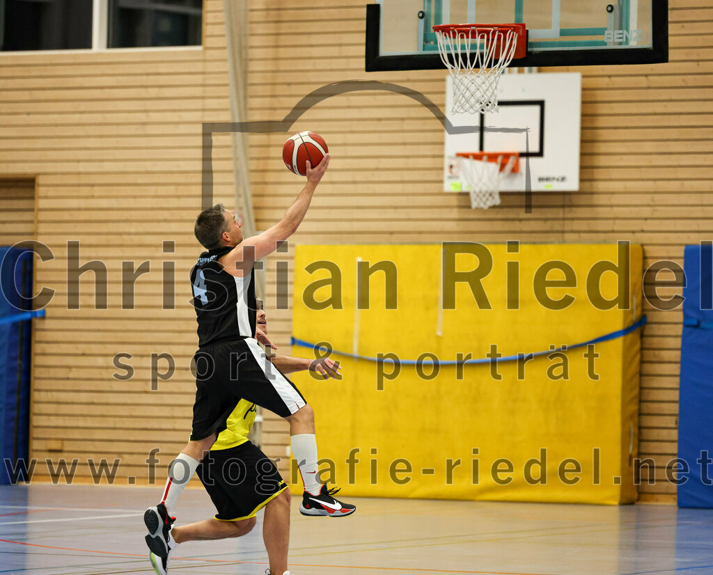 2022-12-04_037_SG_Poing_gegen_TSV_Muenchen_Ost_4 | Poing, Deutschland, 04.12.2022:
Basketball, Bezirksklasse 2021 / 2022, 8. Spieltag, SG Poing gegen TSV München Ost 4, Endergebnis: 37:65

Foto: Christian Riedel / fotografie-riedel.net