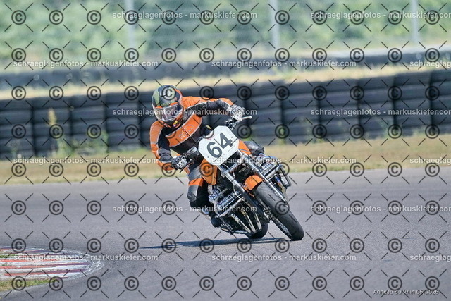 26bc03-2323 | markuskiefer.com - Realisiert mit Pictrs.com
