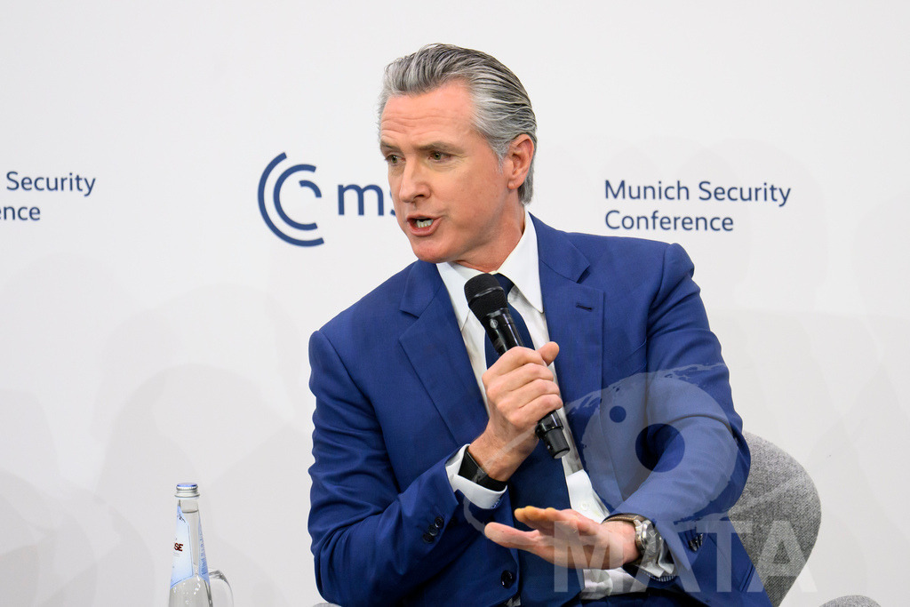 _DWA6469 | MATA IndoCon - Realisiert mit Pictrs.com