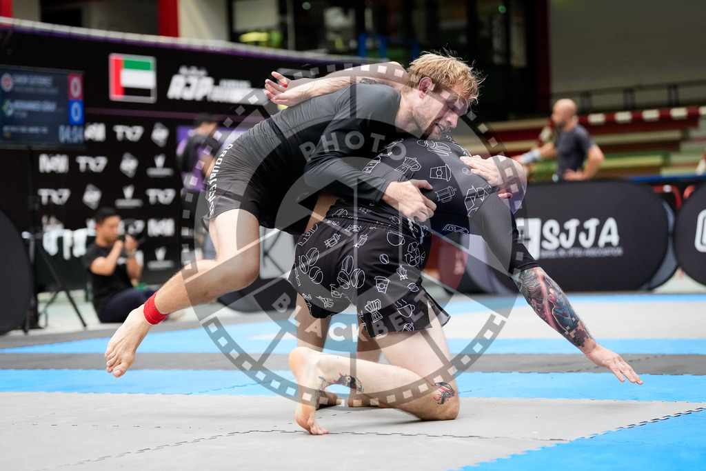 20250920PBB5637 | Athletes compete during the AJP Tour Hamburg International Jiu-Jitsu Championship, on September 20, 2025 in Hamburg, Germany. © Chiara Dazi / photoblackbelt