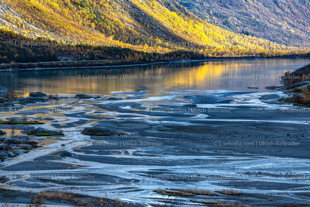 10047-10061 - Am Jostedalsbreen - Norwegen | Stockfoto und Bilderpool mit Bildmaterial aus Deutschland, dem Harz, Halberstadt, Quedlinburg, Wernigerode und weltweit. Qualitativ hochwertige und professionelle Fotos anschauen und kaufen. - Realisiert mit Pictrs.com