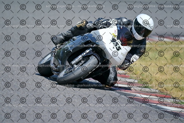 25bt04-0950 | markuskiefer.com - Realisiert mit Pictrs.com