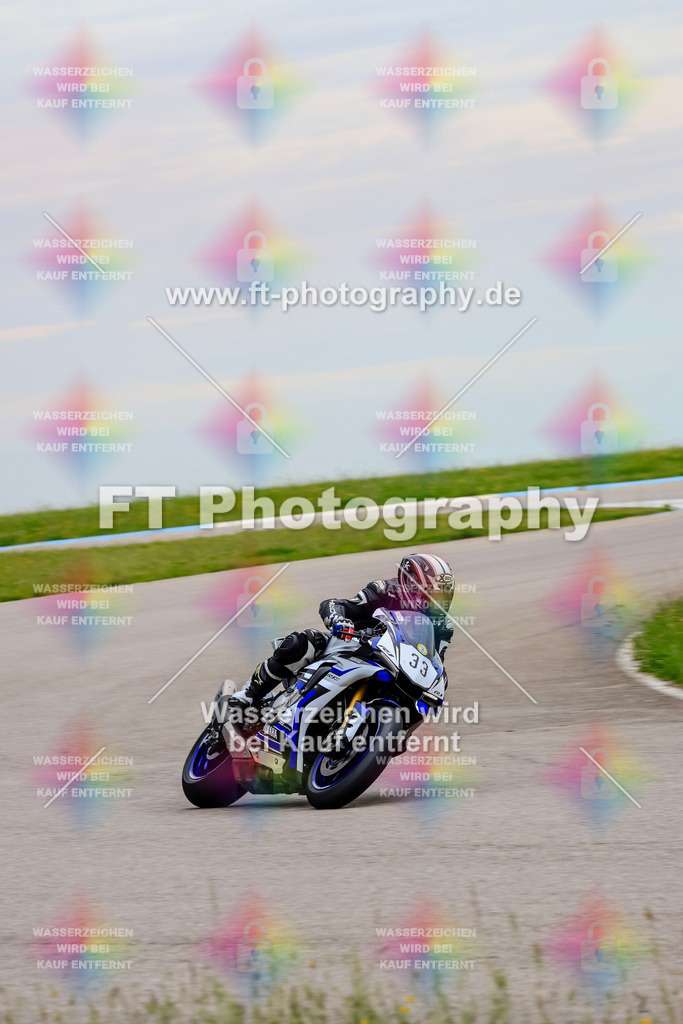 MotoTeam-1820 | Hier findet Ihr Bilder von Touristenfahrten auf der Nürburgring Nordschleife oder von anderen Veranstaltungen die ich besucht habe. Viel Spass beim Durch Schauen 