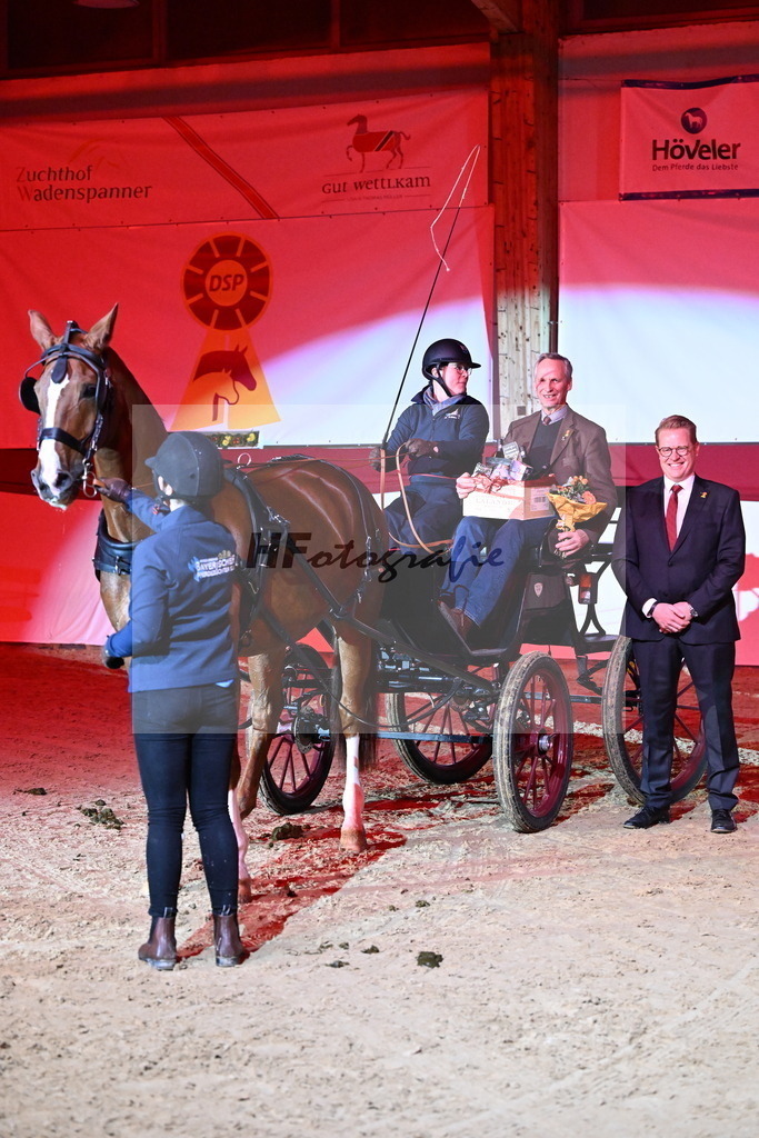 Ehrung_von_Langermann_2254884 | hf-fotografie - Realisiert mit Pictrs.com
