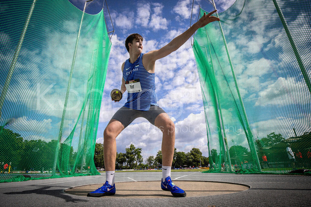 Juniorengala 2026; Mannheim, 14.06.2026 | MANNHEIM, GERMANY - JUNE 14, 2026 : Sten-Erik Lir (EST/Estonia) competing in the men’s U20 discus throw during the Juniorengala 2026 at Michael-Hoffmann-Stadion on June 14, 2026 in Mannheim, Germany.