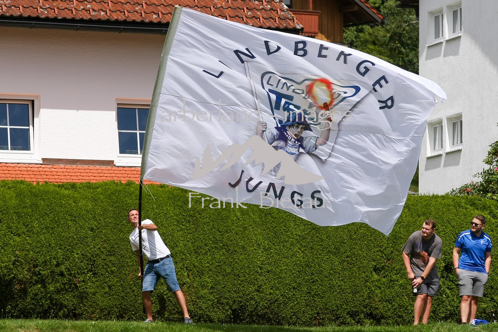 993T3760 | Medien- Sport- Entertainmentfotos