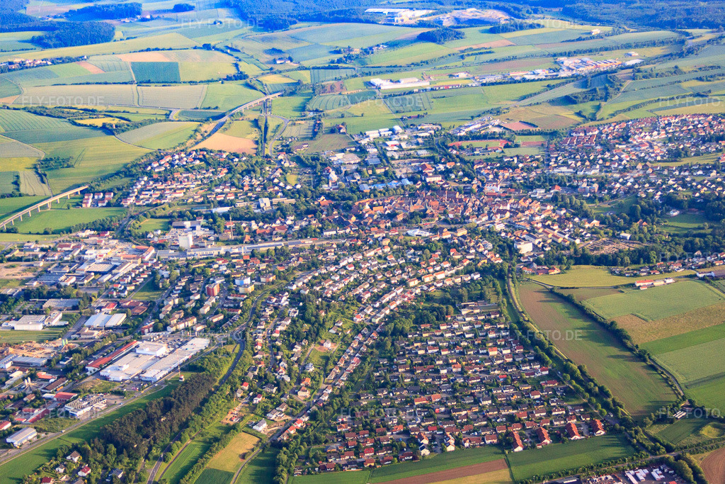 Luftbild: Ortsansicht aus Norden in Buchen im Bundesland Baden-Württemberg in Deutschland. Foto: IMG_66292.jpg vom 30.05.2014 durch Werner Riehm/FLY-FOTO.de – Auflösung des Originals: 4490 x 2993 px