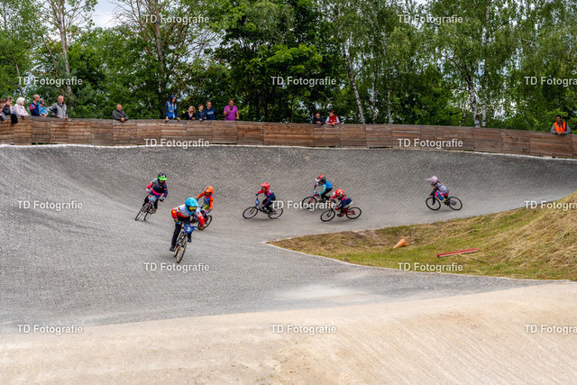 BayBMX2026-05029 | Fotogalerie von Thomas Dettweiler mit Eventbildern und lizenzfreien Fotos. Perfekt als Wandbild, für Büro, Website oder private Nutzung. - Realisiert mit Pictrs.com