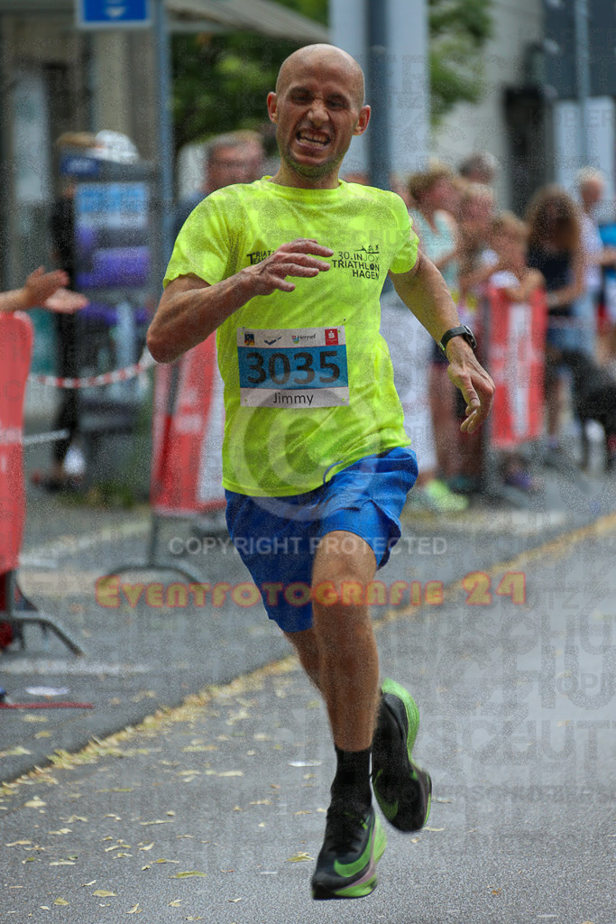 220625_1630_EX1_4650 | Sportfotografie im Rhein-Sieg Kreis, Köln, Bonn, NRW, Rheinland Pfalz, Hessen, etc. Unser Tätigkeitsfeld umfasst den Laufsport vom Volkslauf über den Marathon, Duathlon, Triathon bis zum Ultralauf wie Kölnpfad Ultra oder Schindertrail.