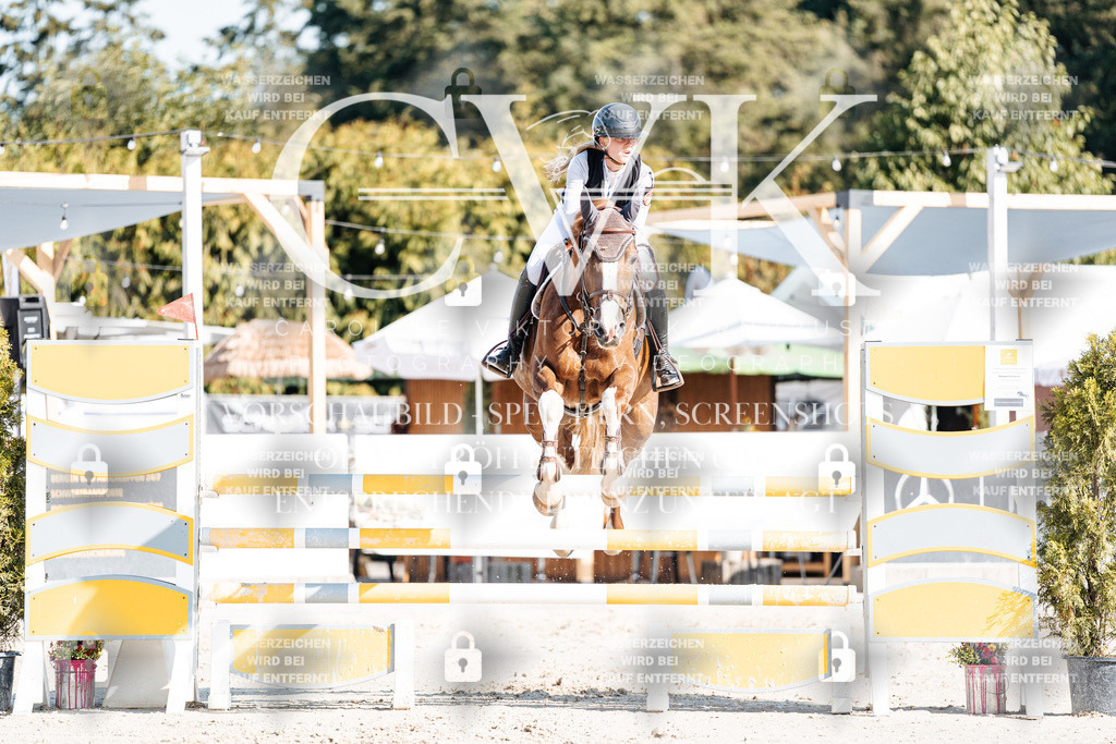 CK901883 | Turnierfotografie Pferdefotografie Trier Rheinland-Pfalz Pferdesport Reitsport Tierfotografie Sportfotografie Pferdevideo Pferdevideografie Equestrianvideography equestrianphotography  - Realisiert mit Pictrs.com